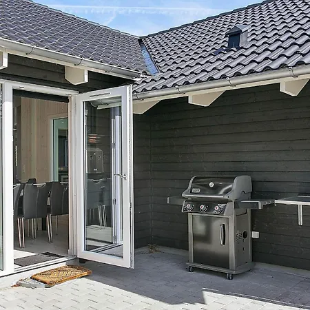Luxury Pool Retreat Udsholt - By Traum Græsted